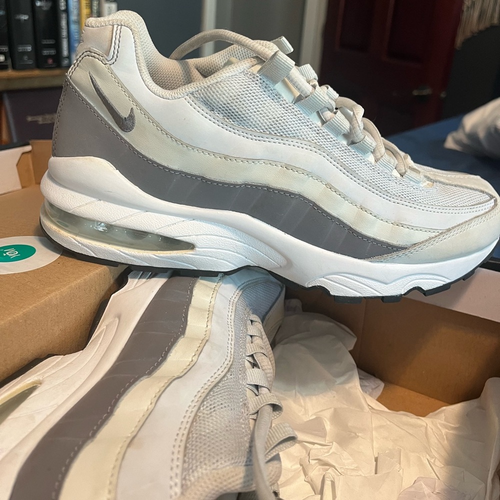 Women’s Nike AirMax